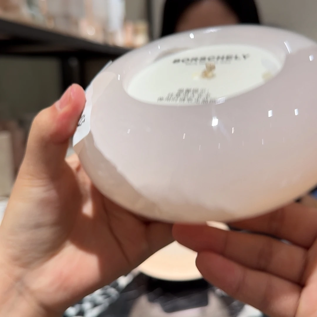 大理石h97。  不差钱。  飘花