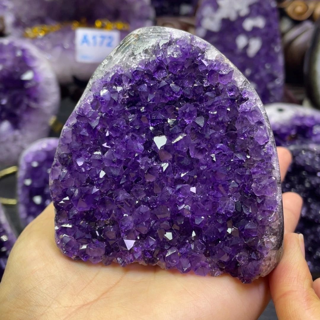 紫晶大型摆件（非配饰）未镶嵌