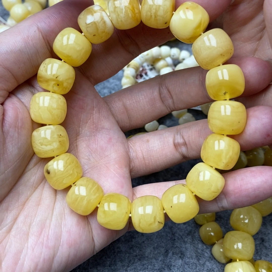 琥珀未镶嵌珠宝奇石24