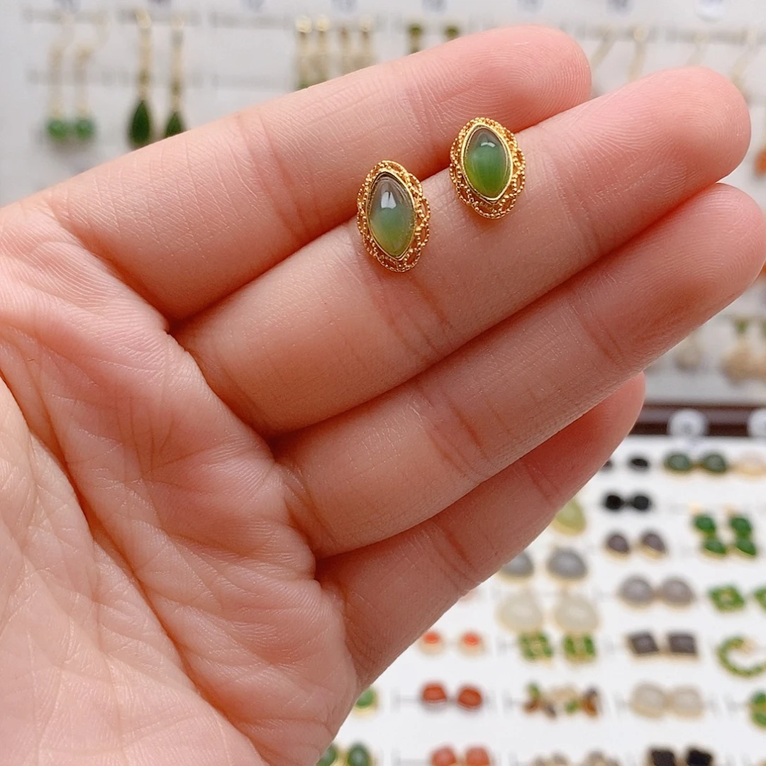 和田玉银S925镶嵌耳饰