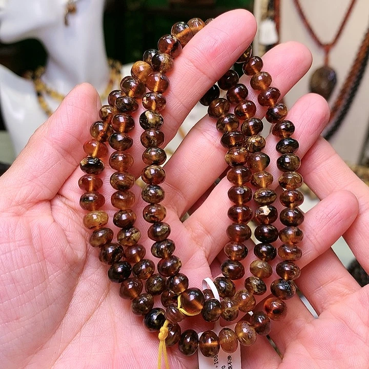 琥珀裸石未镶嵌抚顺琥珀