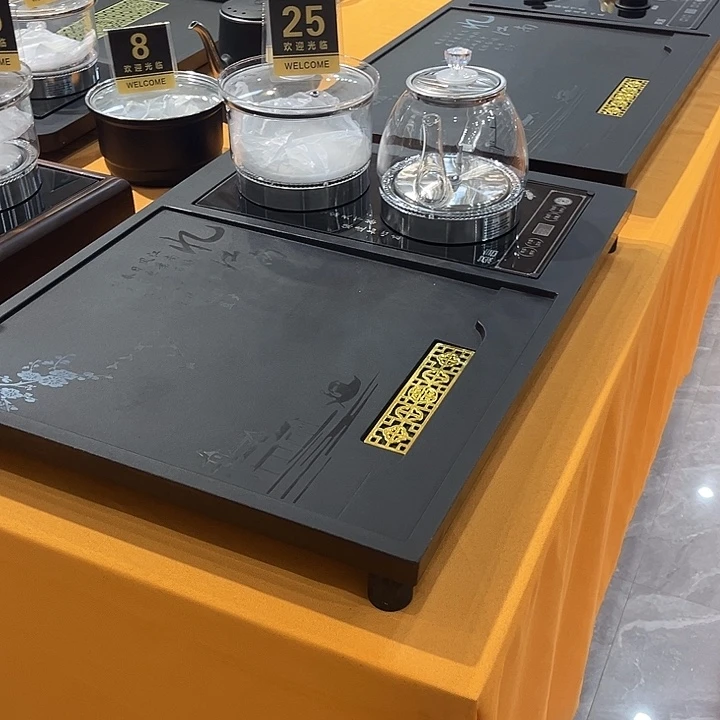 在哪吃嘛那去嘛亲爱你吃饭