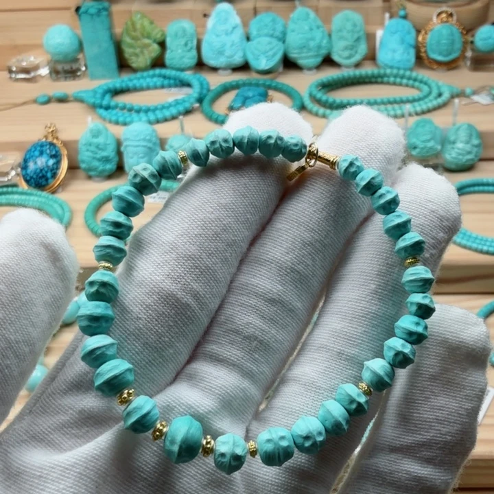 绿松石未镶嵌珠宝奇石