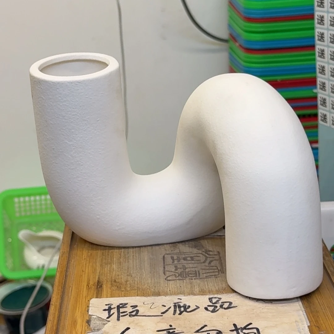 瑕疵介意勿拍陶瓷器皿A930