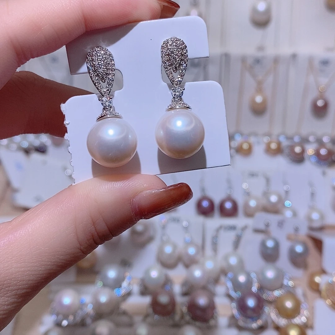 淡水珍珠耳饰未镶嵌w