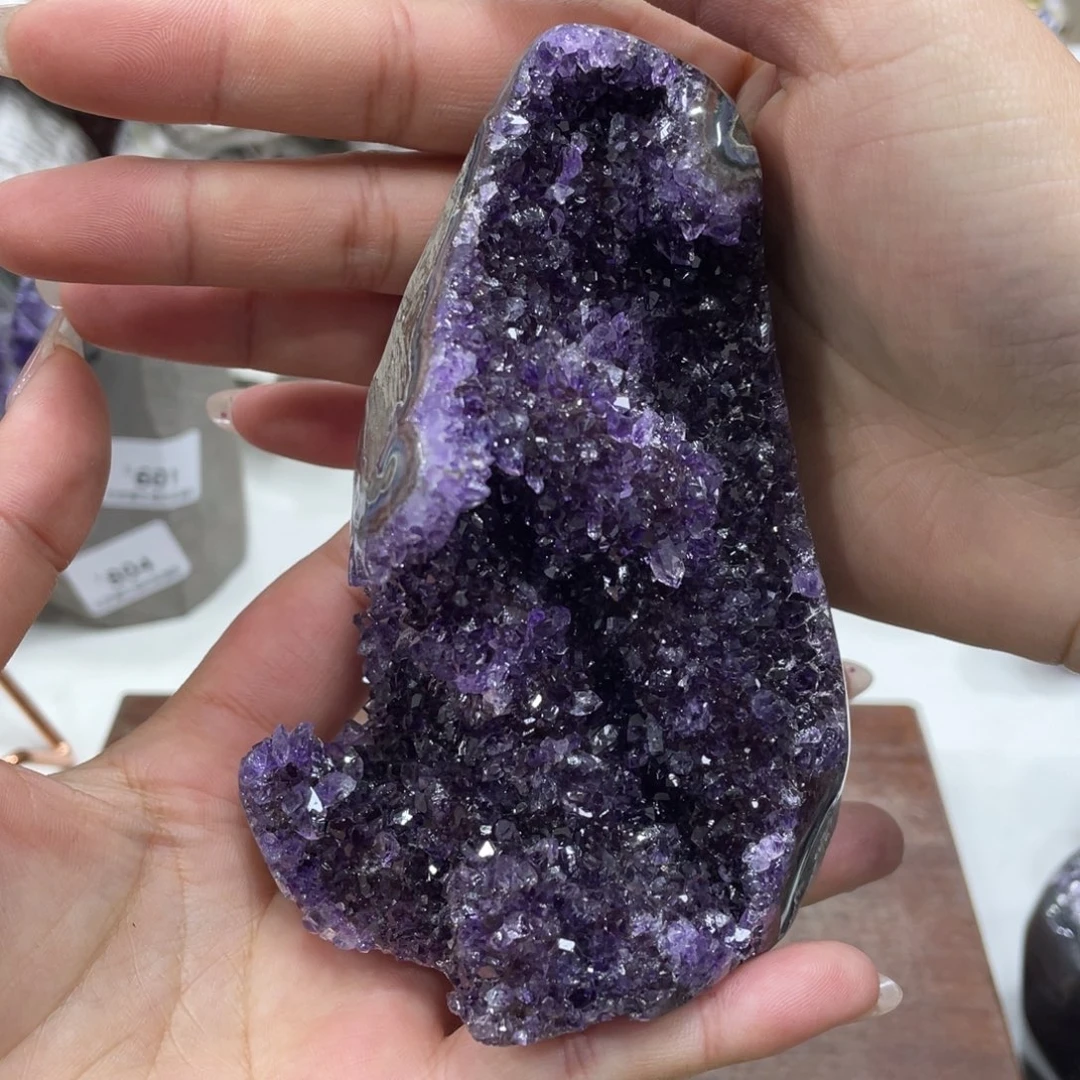 紫晶大型摆件（非配饰）未镶嵌