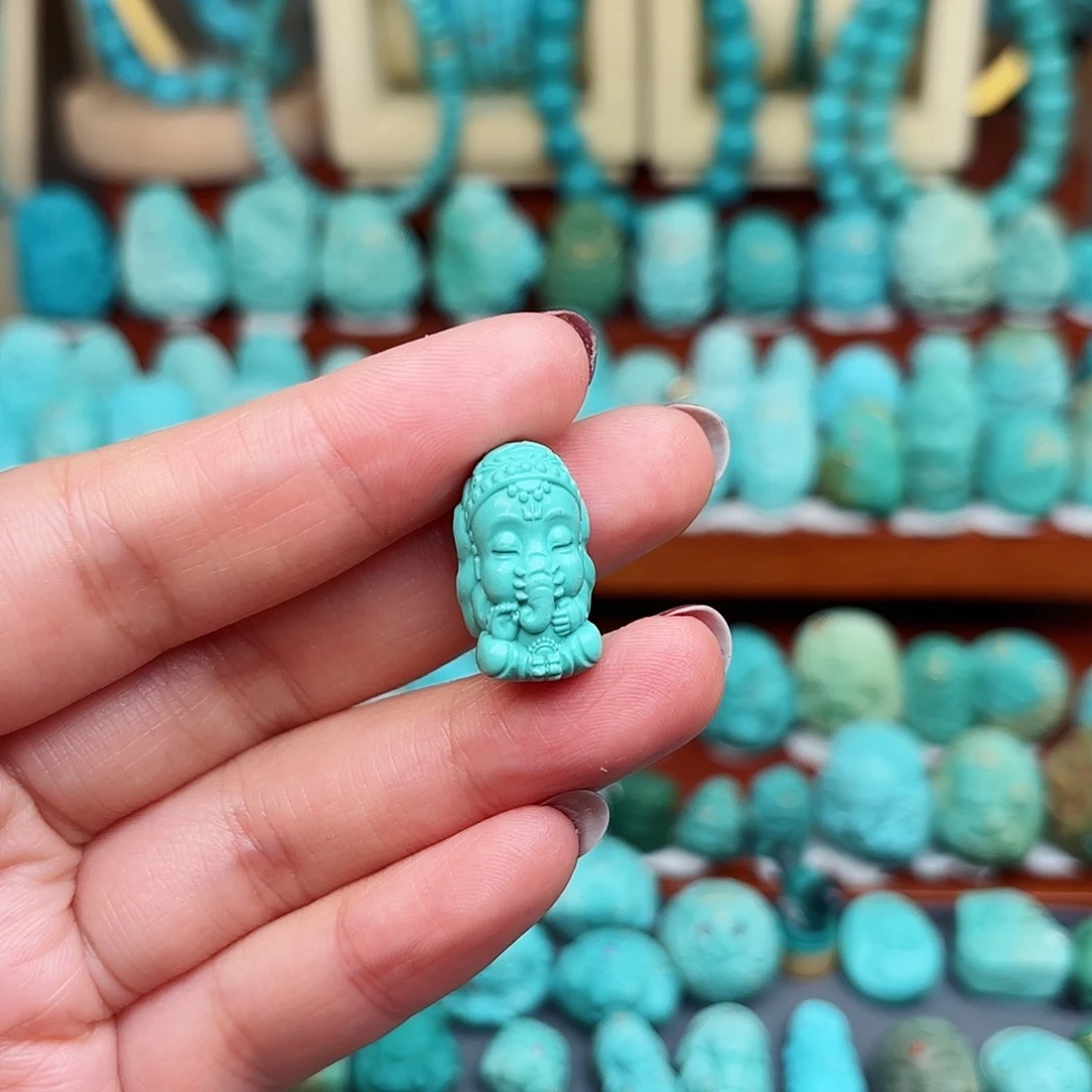 绿松石配饰未镶嵌z****i