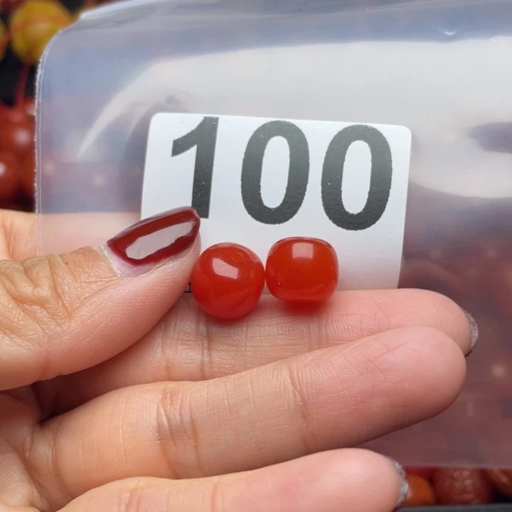 南红玛瑙手链未镶嵌漏****人