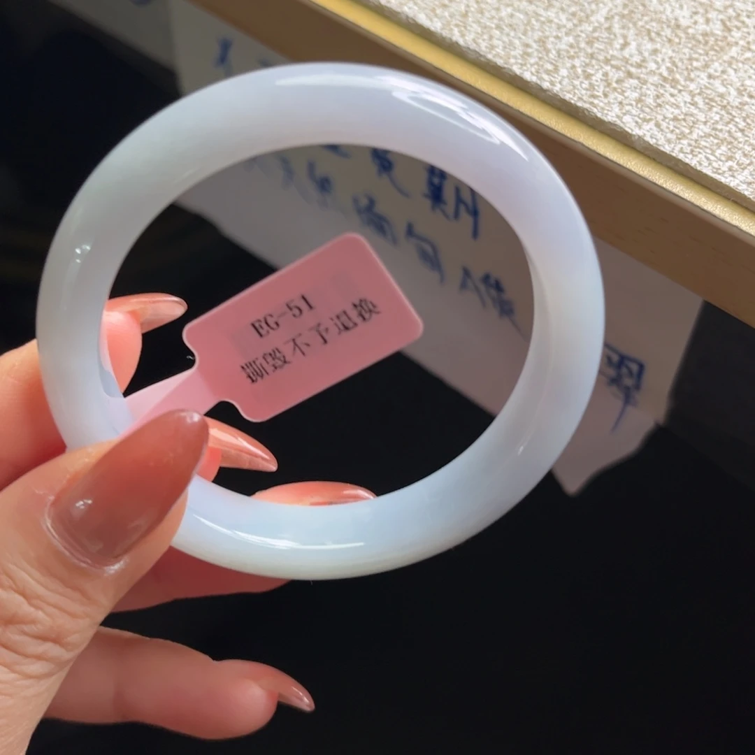 翡翠未镶嵌手镯手镯