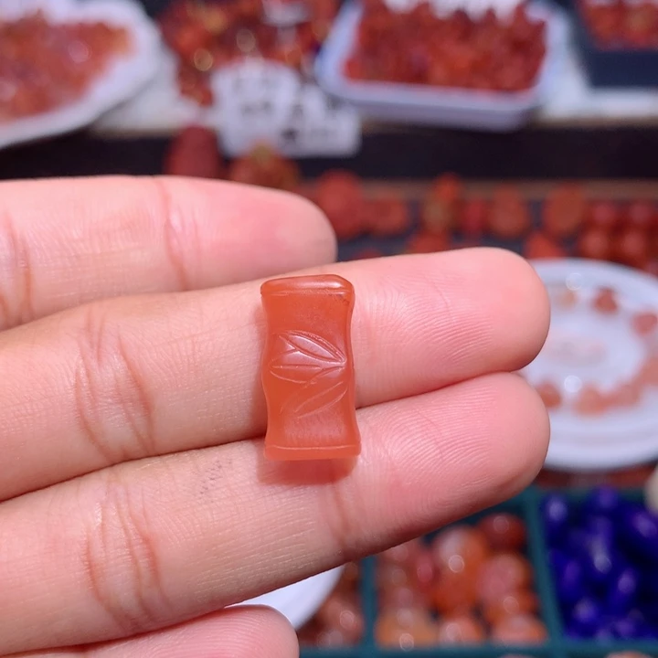 南红玛瑙未镶嵌南红竹节