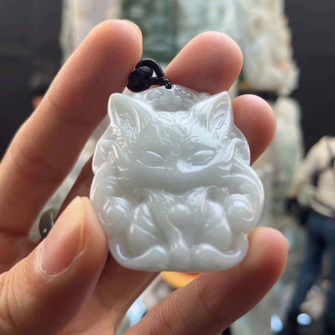 颈饰未镶嵌翡翠九尾