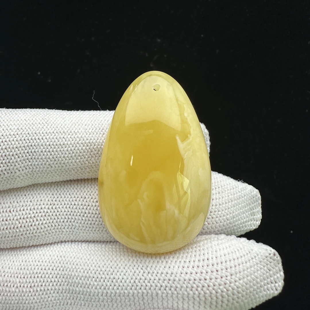 B3051天然原矿蜜蜡 微花粉水滴牌 25*40*12mm抖音基地质检发货