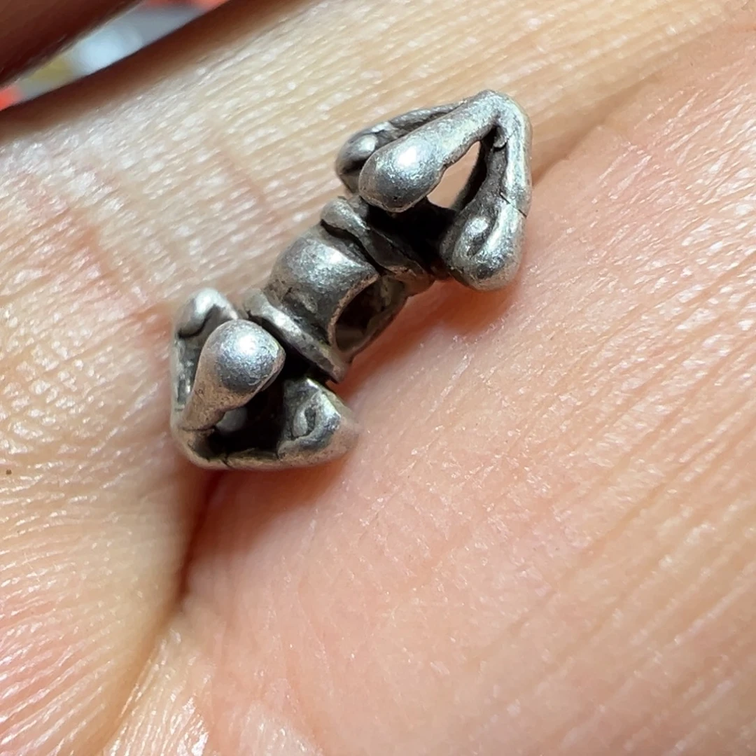 玻璃颈饰墨白藏传出品46