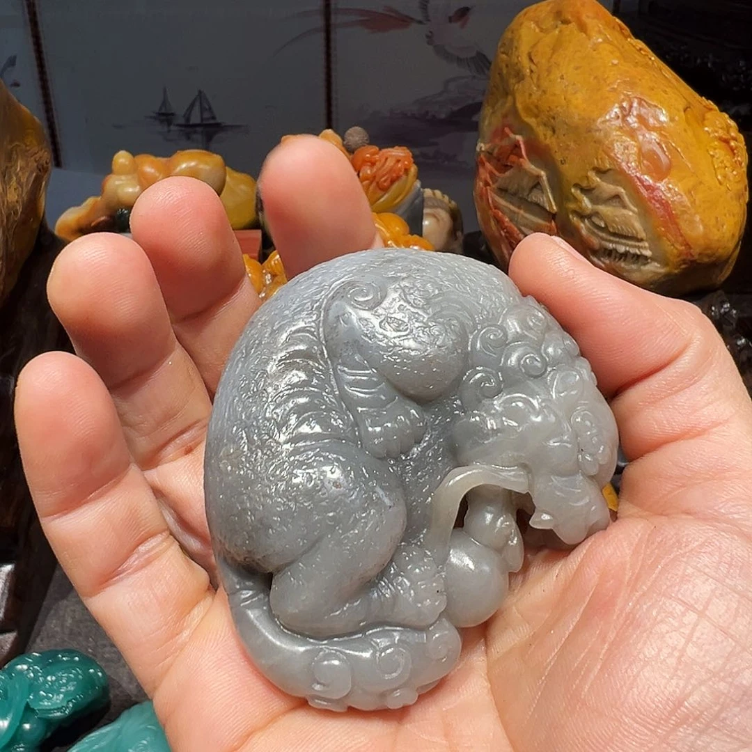 寿山石龙*吟寿山石摆件