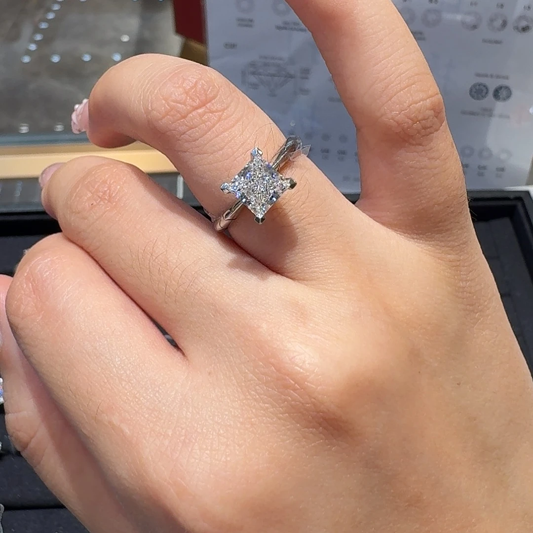 实验室培育钻石铂Pt950镶嵌