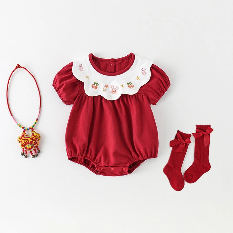 2025夏季新款婴儿连体衣可爱小兔刺绣宝宝外出服百搭红色公主幼儿