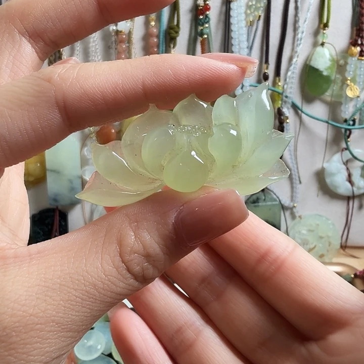 *****蛇纹石玉合金颈饰