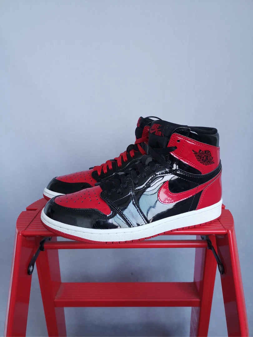 95新 MM6 Aj1禁穿42码原盒 MM1508