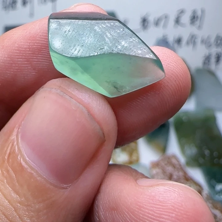 定制翡翠未镶嵌不包工