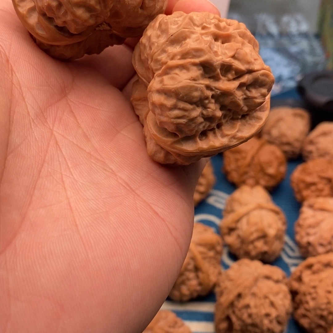 種***福吊坠桃核文玩核桃手把件蛤蟆头