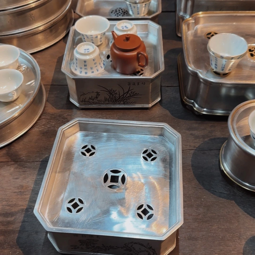 灯*丨正方形16带合子旅行装