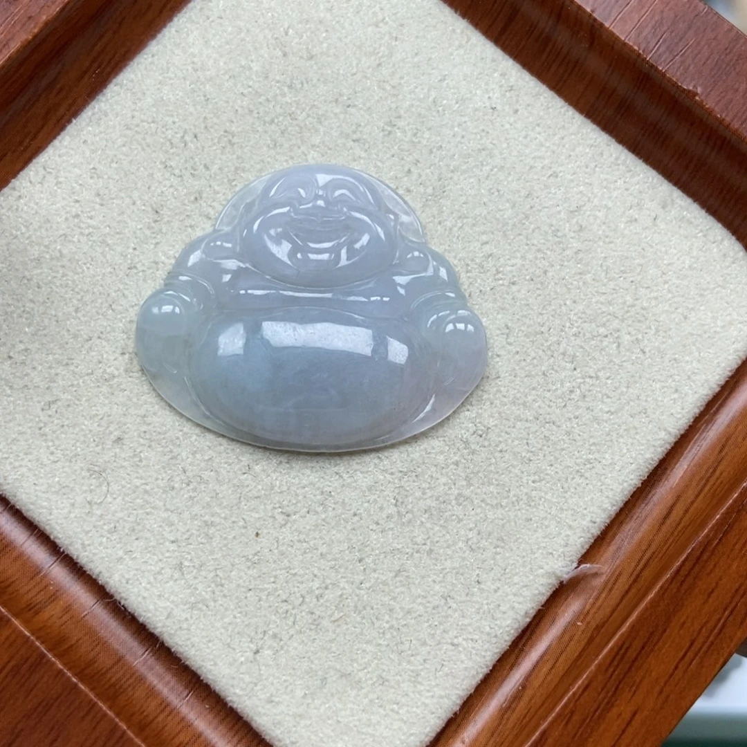 翡翠未镶嵌颈饰佛公