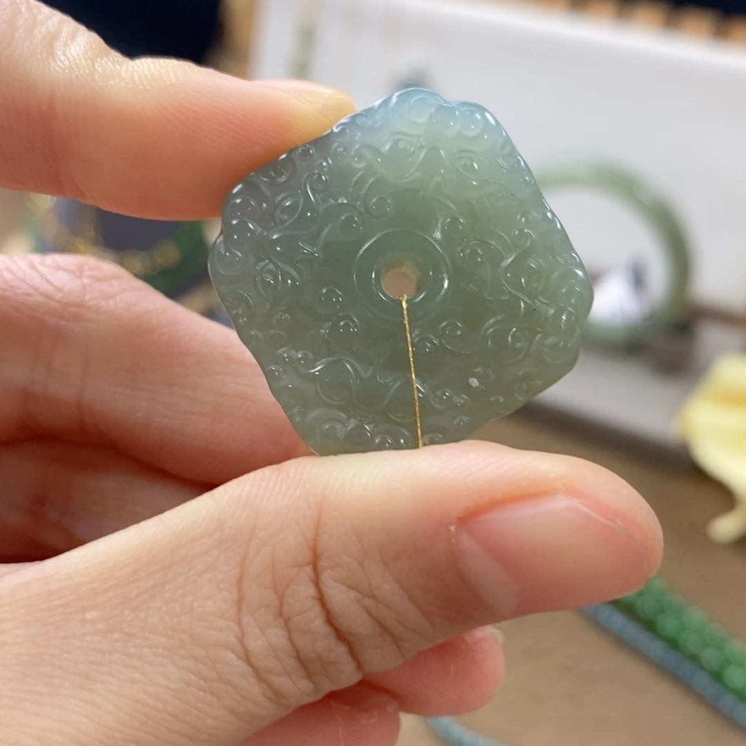 和田玉颈饰未镶嵌Cs