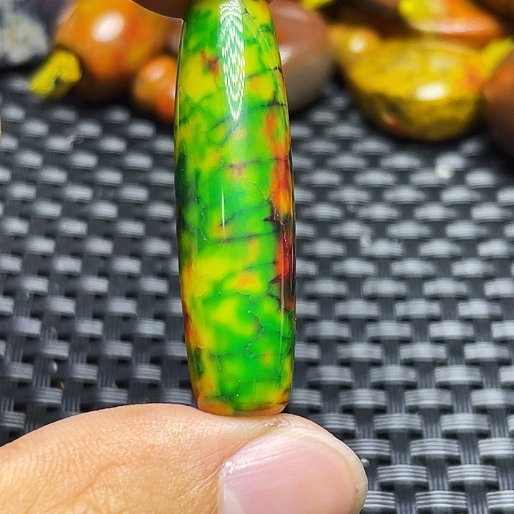 木***开未镶嵌颈饰玛瑙/玉髓
