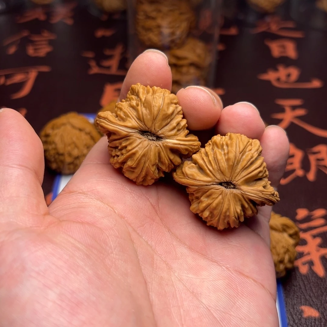 文玩核桃把件414四座楼41尺