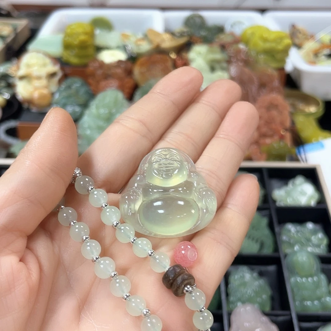 蛇纹石玉颈饰未镶嵌