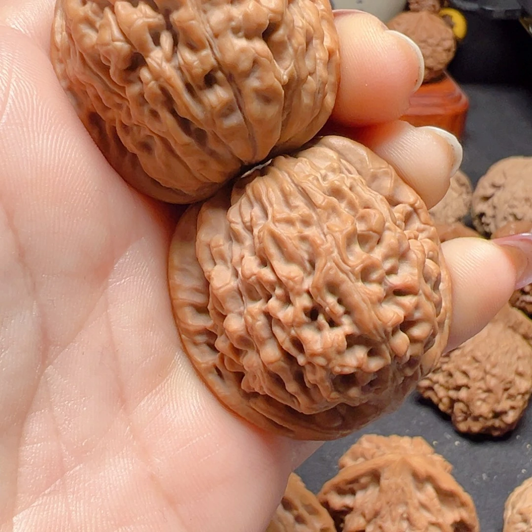 文玩核桃把件做****己