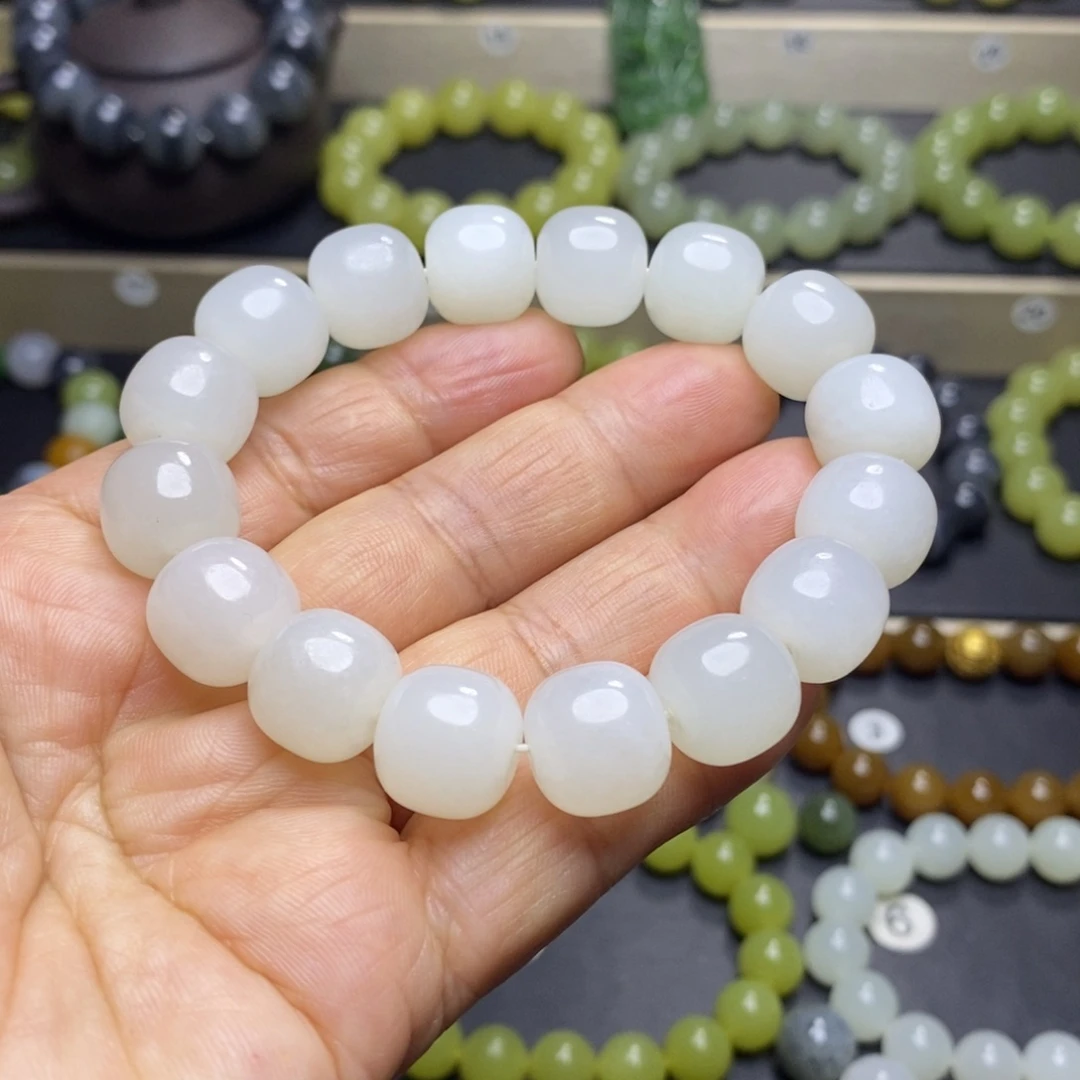 和田玉未镶嵌手串