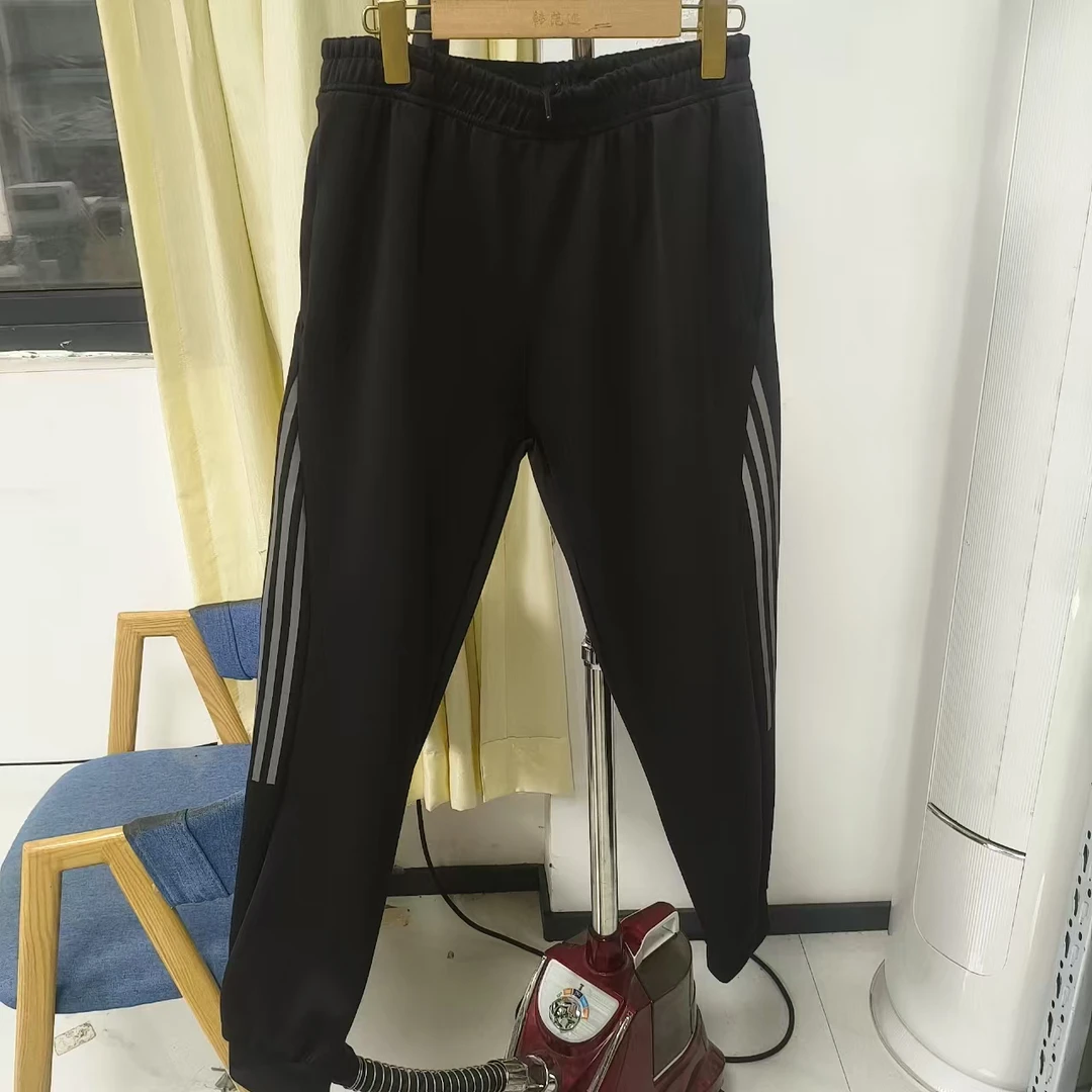 三杠春秋夏款运动时尚束脚休闲裤