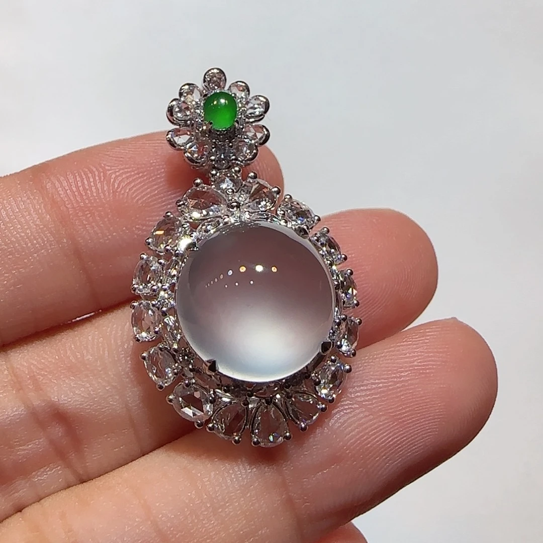 翡翠18K金镶嵌吊坠(不含链)蛋面