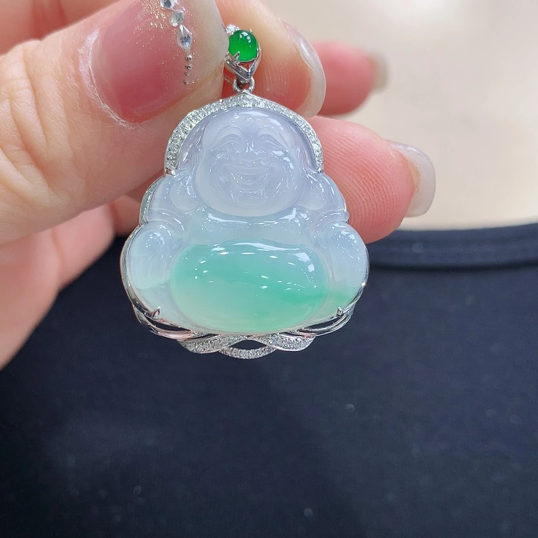 翡翠颈饰18K金镶嵌佛公