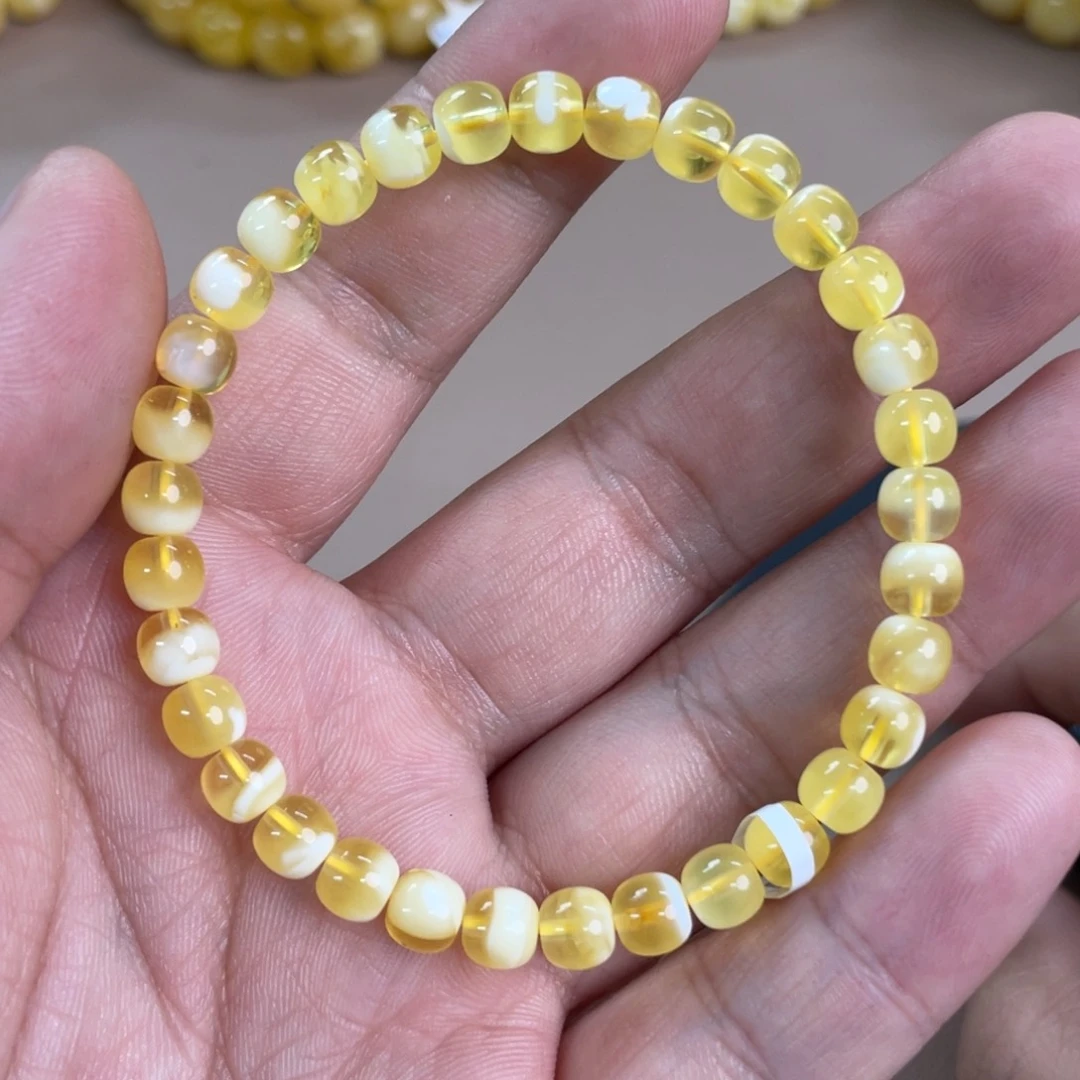 琥珀裸石未镶嵌0480000000