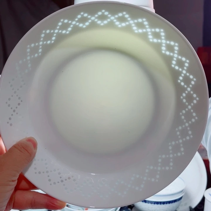 青花玲珑8寸窝盘网格