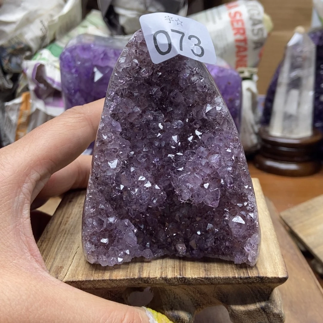 紫晶大型摆件（非配饰）未镶嵌