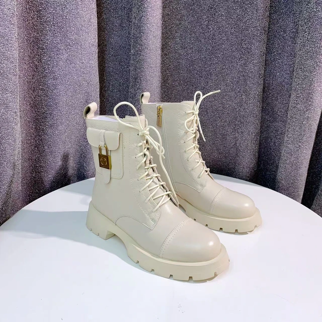 C1961 米色  时尚粗跟圆头真皮中筒靴 马丁靴