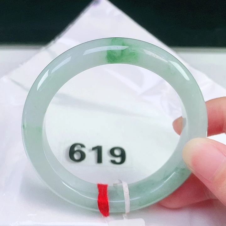 翡翠未镶嵌手镯翡翠手镯