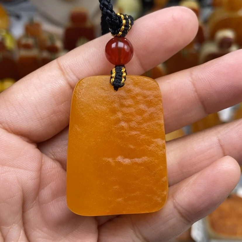 【闪购商品】琥珀颈饰未镶嵌