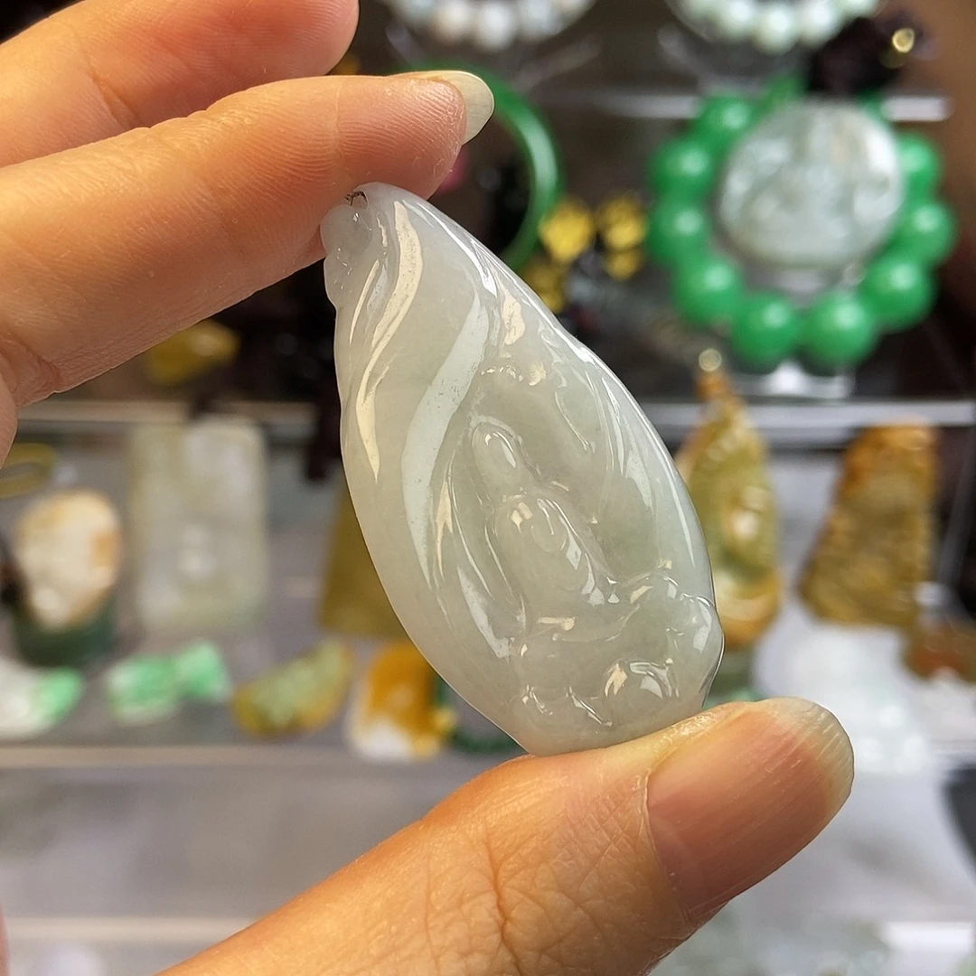 颈饰未镶嵌翡翠悟道