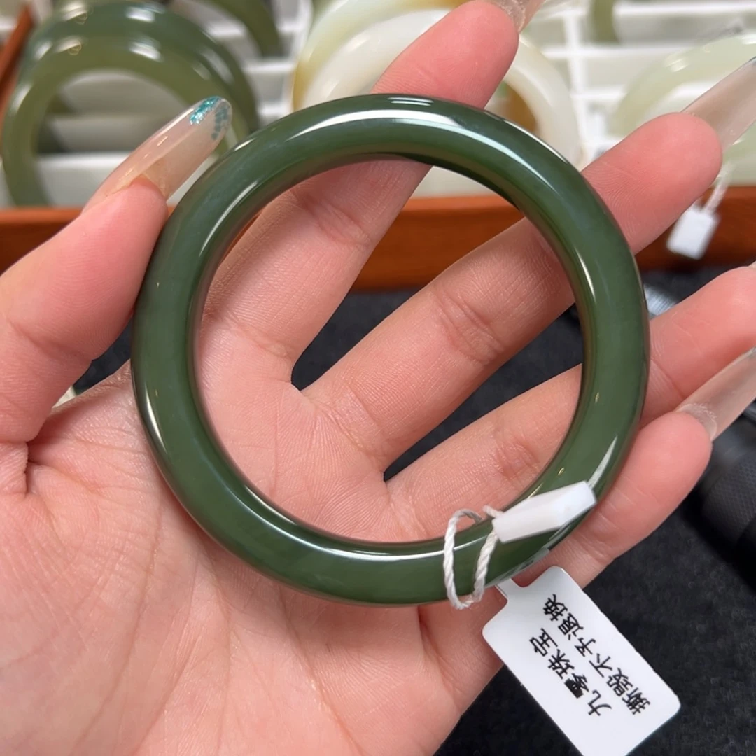 未镶嵌手镯和田玉A0067-54