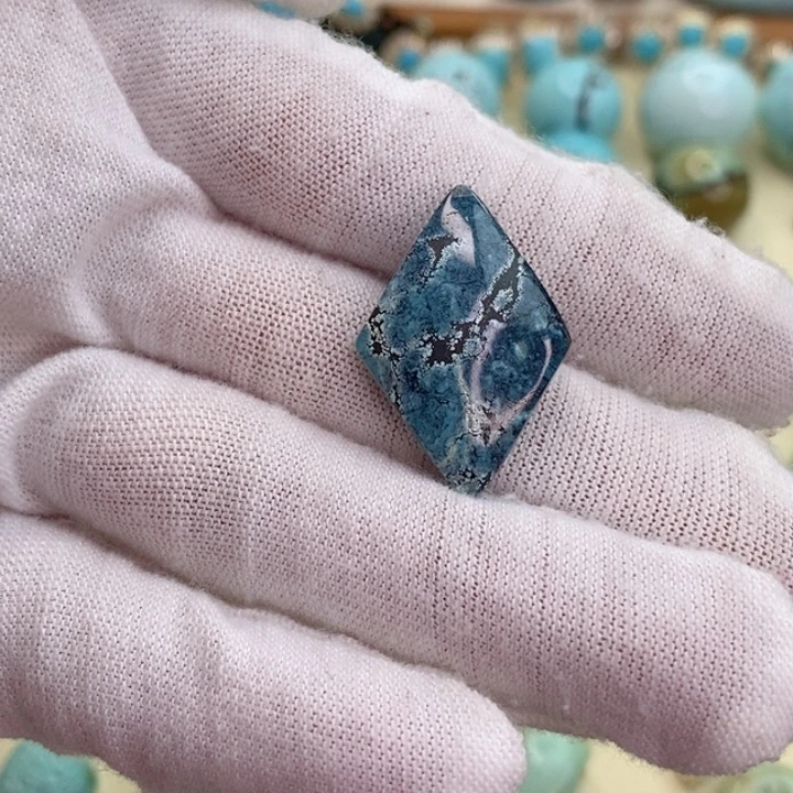 绿松石未镶嵌雾霾蓝