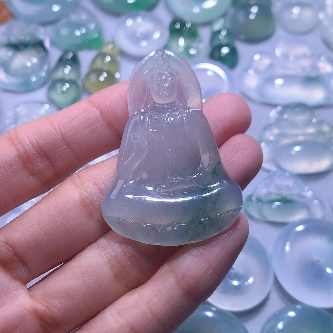 【闪购商品】翡翠颈饰未镶嵌观音