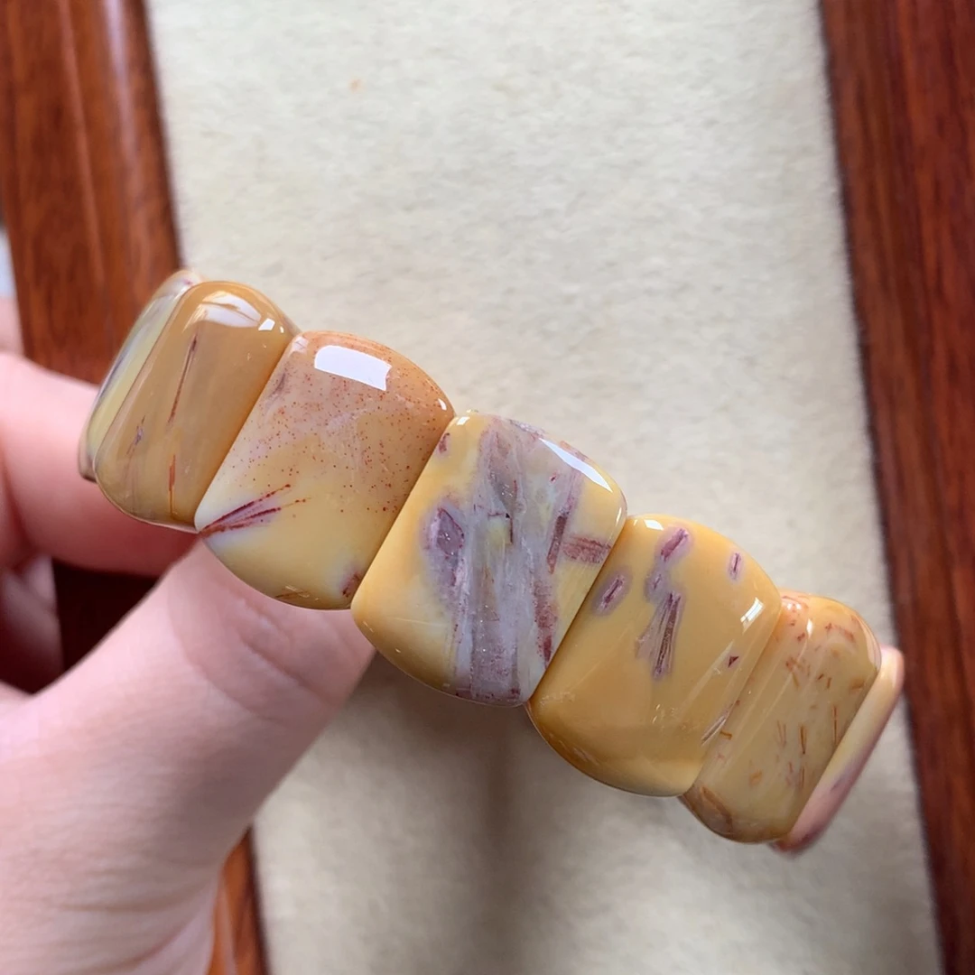 未镶嵌发丝手排漏100/个。08硅化珊瑚（珊瑚玉）