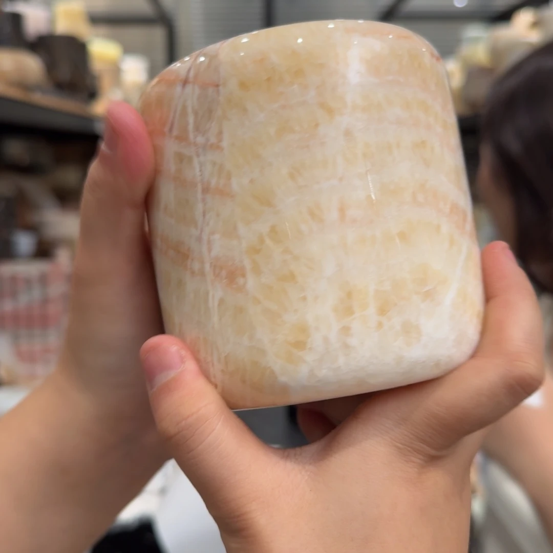 大理石R18。  钱。