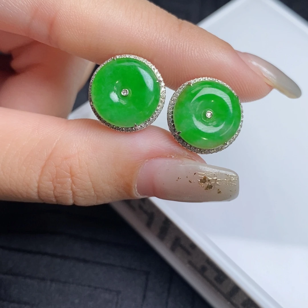 翡翠18K金镶嵌耳饰平安扣耳包