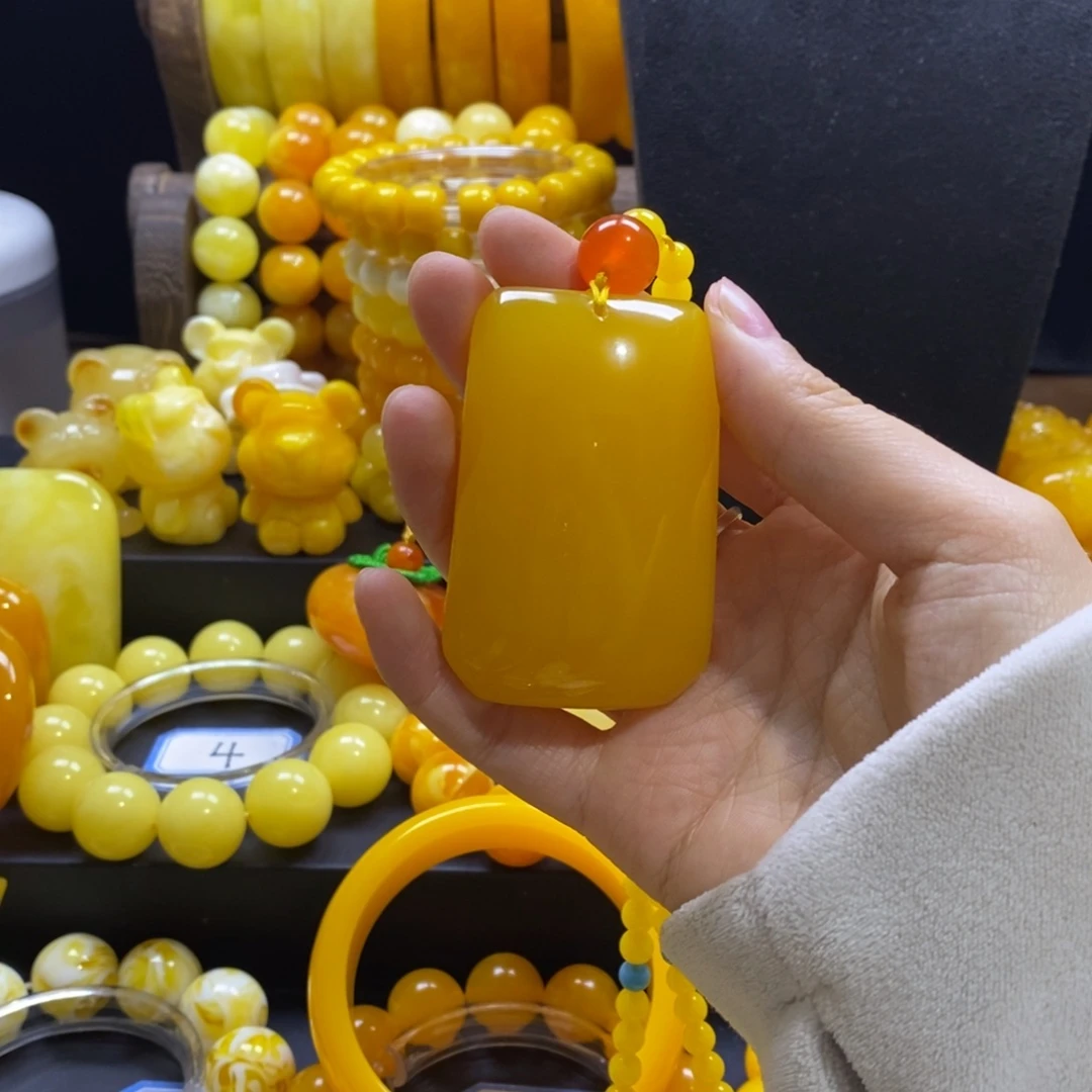 傅***钦非金属全品无暇卡