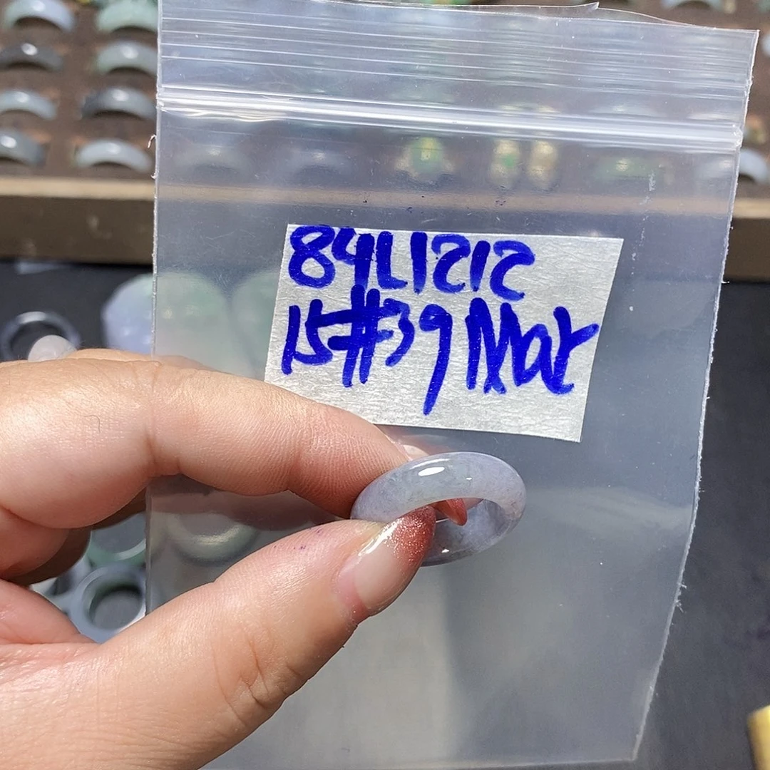 未镶嵌定制翡翠M***o